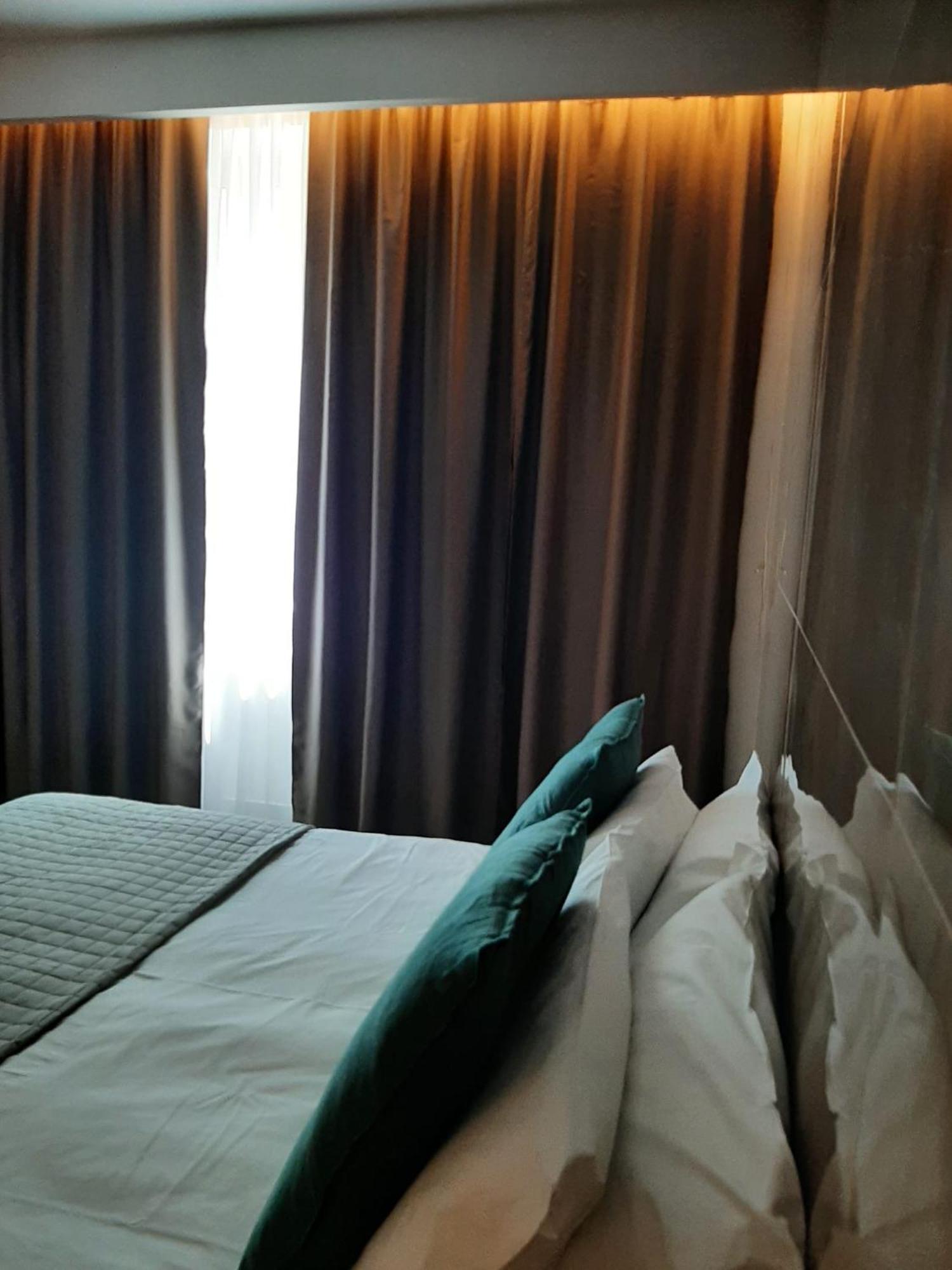 Baaria House Hotel Barcellona-Pozzo di Gotto Zewnętrze zdjęcie