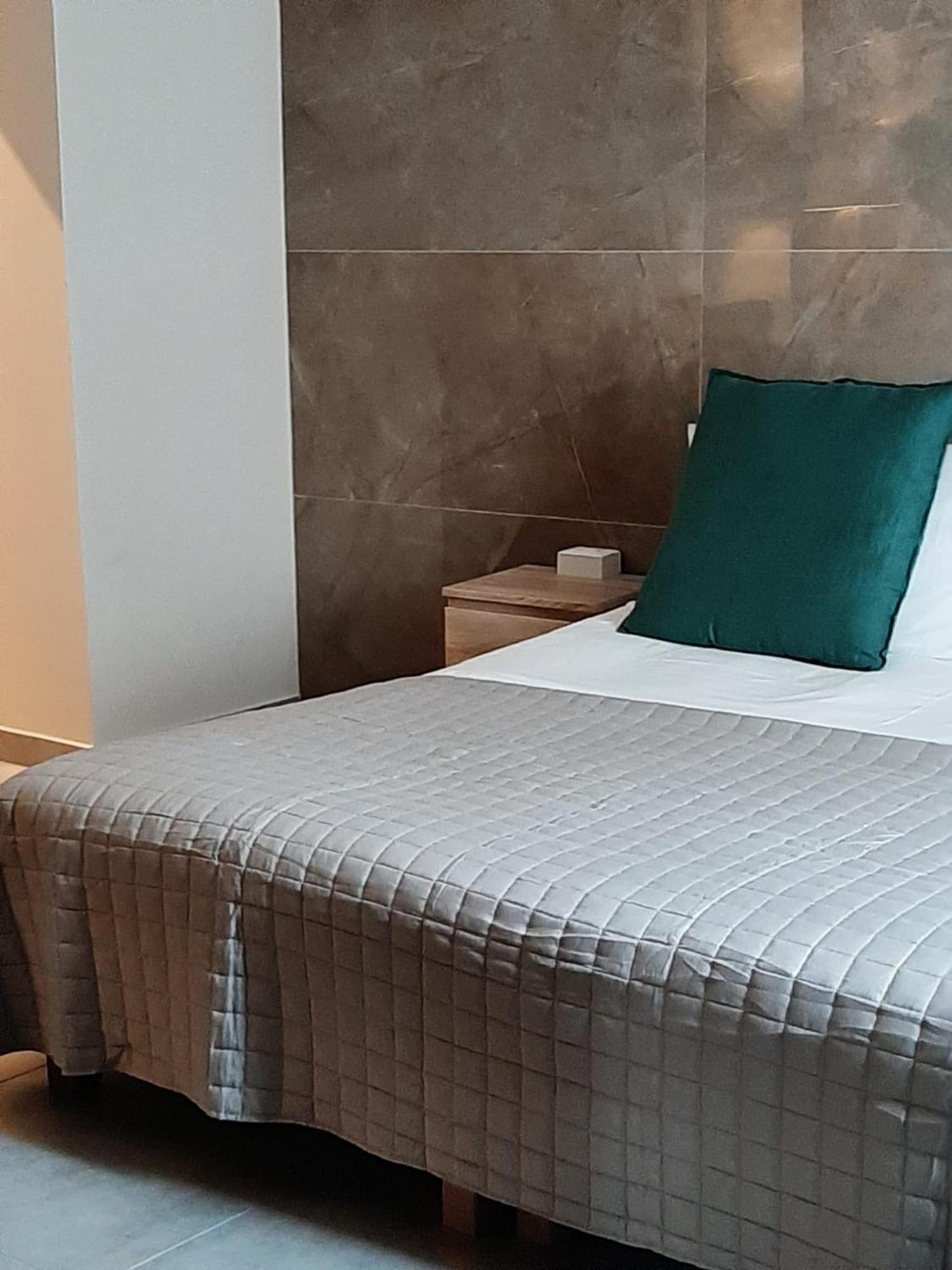 Baaria House Hotel Barcellona-Pozzo di Gotto Zewnętrze zdjęcie